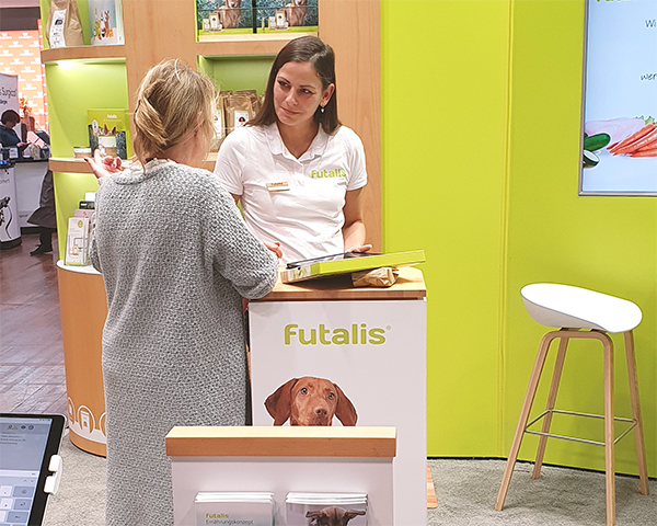 Beratung-am-futalis-Messe